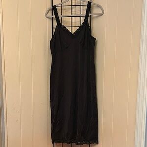 Vintage Shadowline Black Nylon Lace Full Slip Lingerie 40 - 28”
